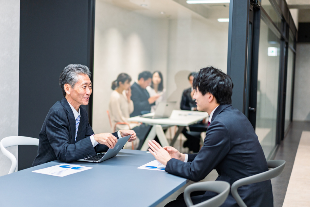 日本は副業解禁から”当たり前”の時代へ向かうのか？
